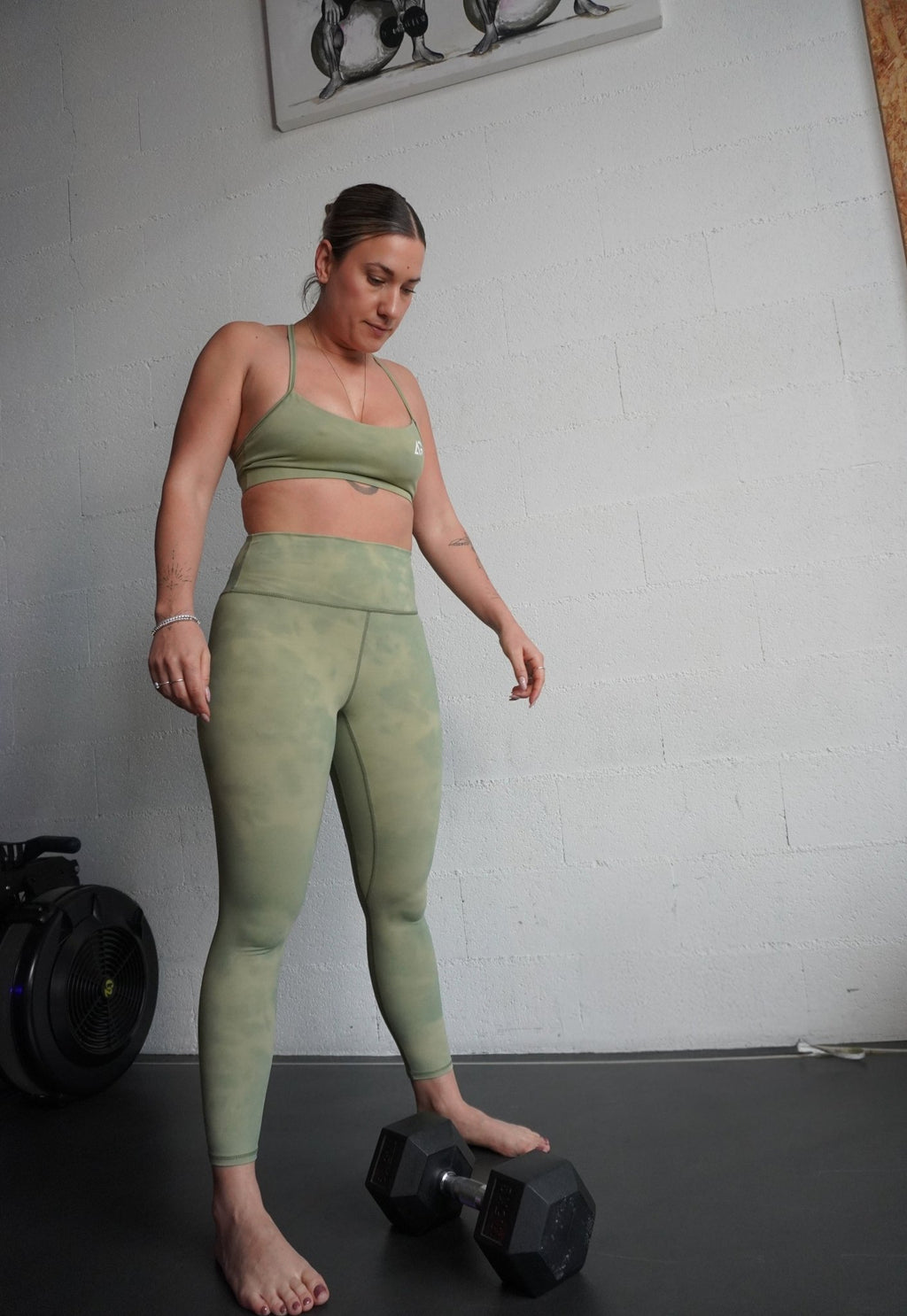 CLOUDY – – Strong by AG