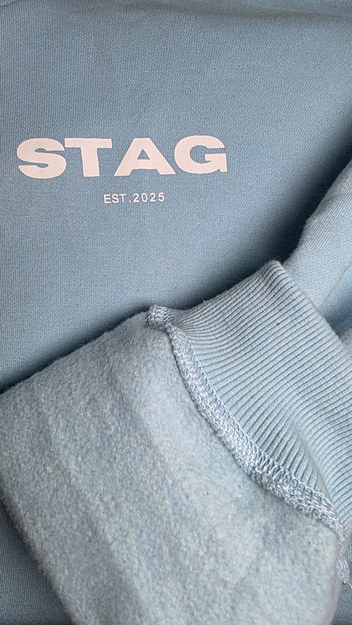 Hoodie - UNBREAKABLE – – Strong by AG