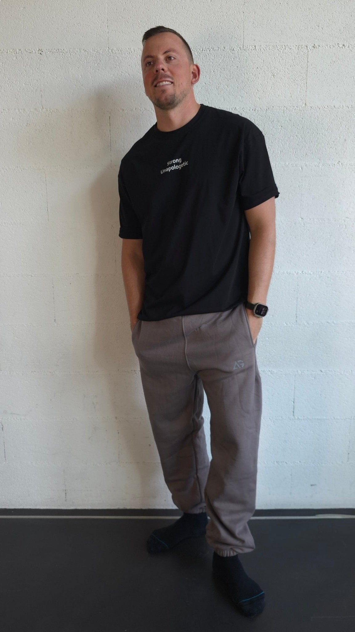 Jogging - UNBREAKABLE – – Strong by AG