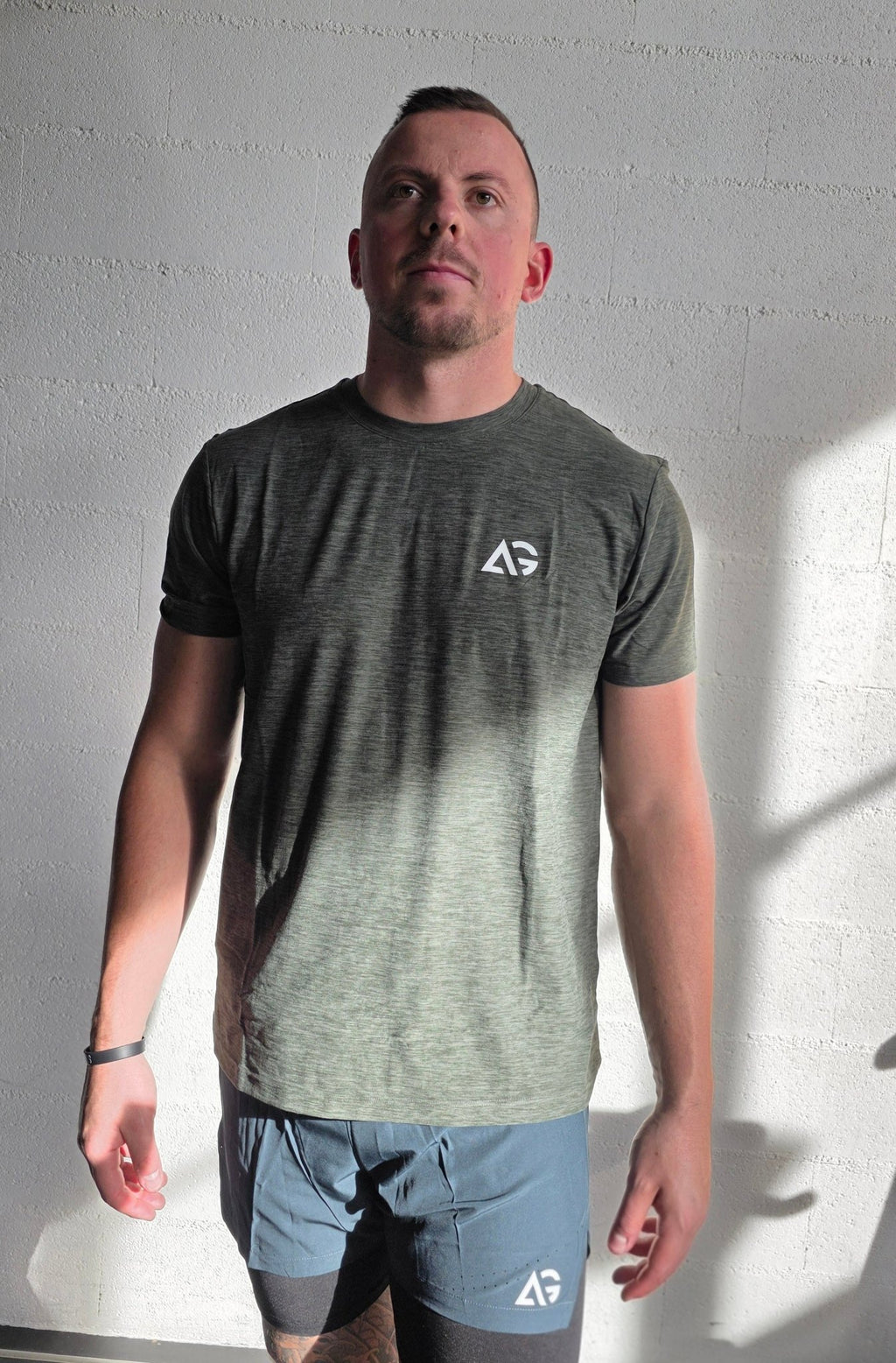 T-Shirt hybride – – Strong by AG