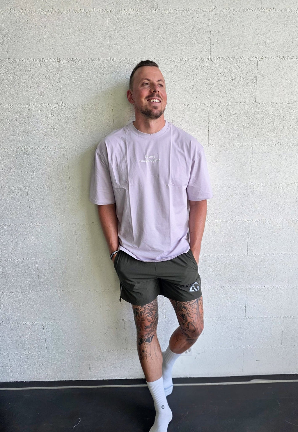 T-Shirt - Unbreakable – T-shirt – Strong by AG